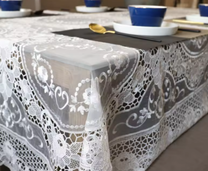 Wit Gebloemd Modern Kanten Tafelkleed